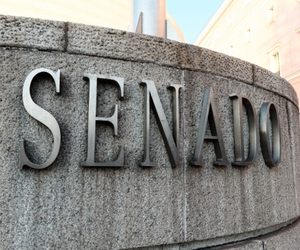 imagen Becas de formación en el Senado 2026 para titulados universitarios en Comunicación y Documentación